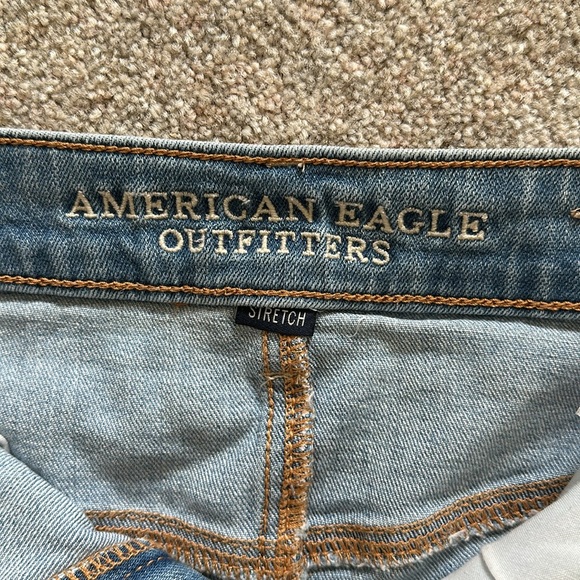 American Eagle Hi-Rise Festival Short - Picture 4 of 5